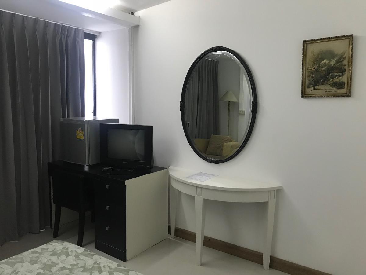 Nine Place Sukhumvit 40 Bangkok Bagian luar foto