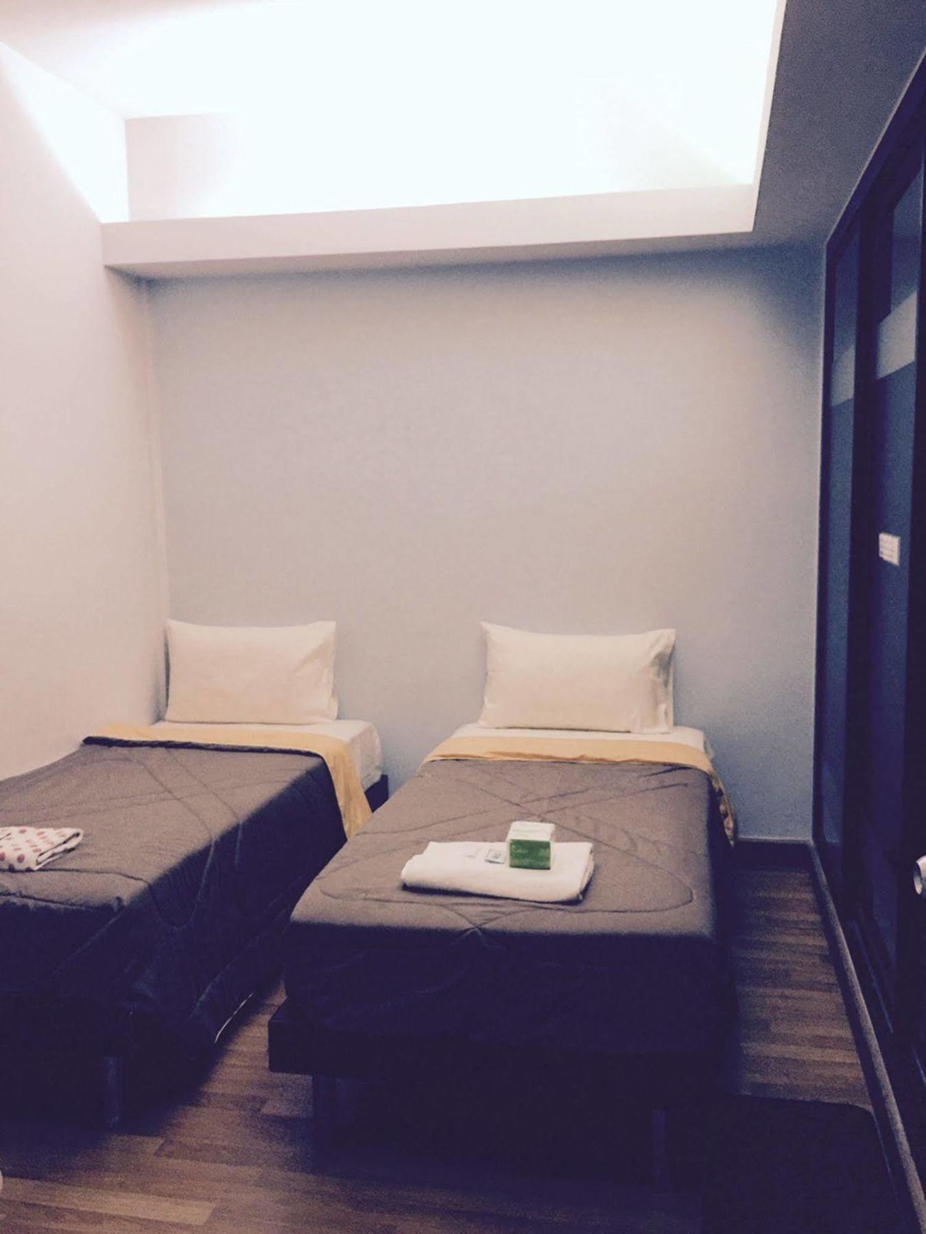 Nine Place Sukhumvit 40 Bangkok Bagian luar foto