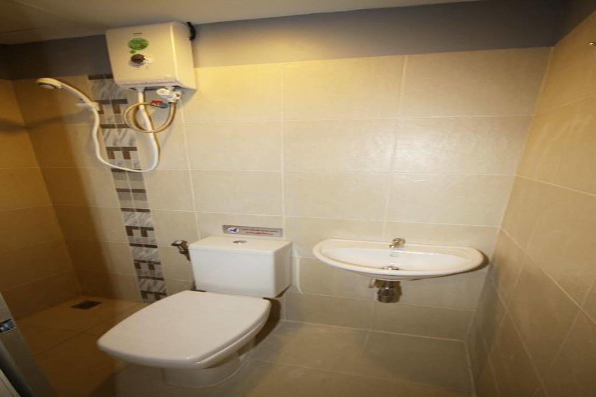 Nine Place Sukhumvit 40 Bangkok Bagian luar foto