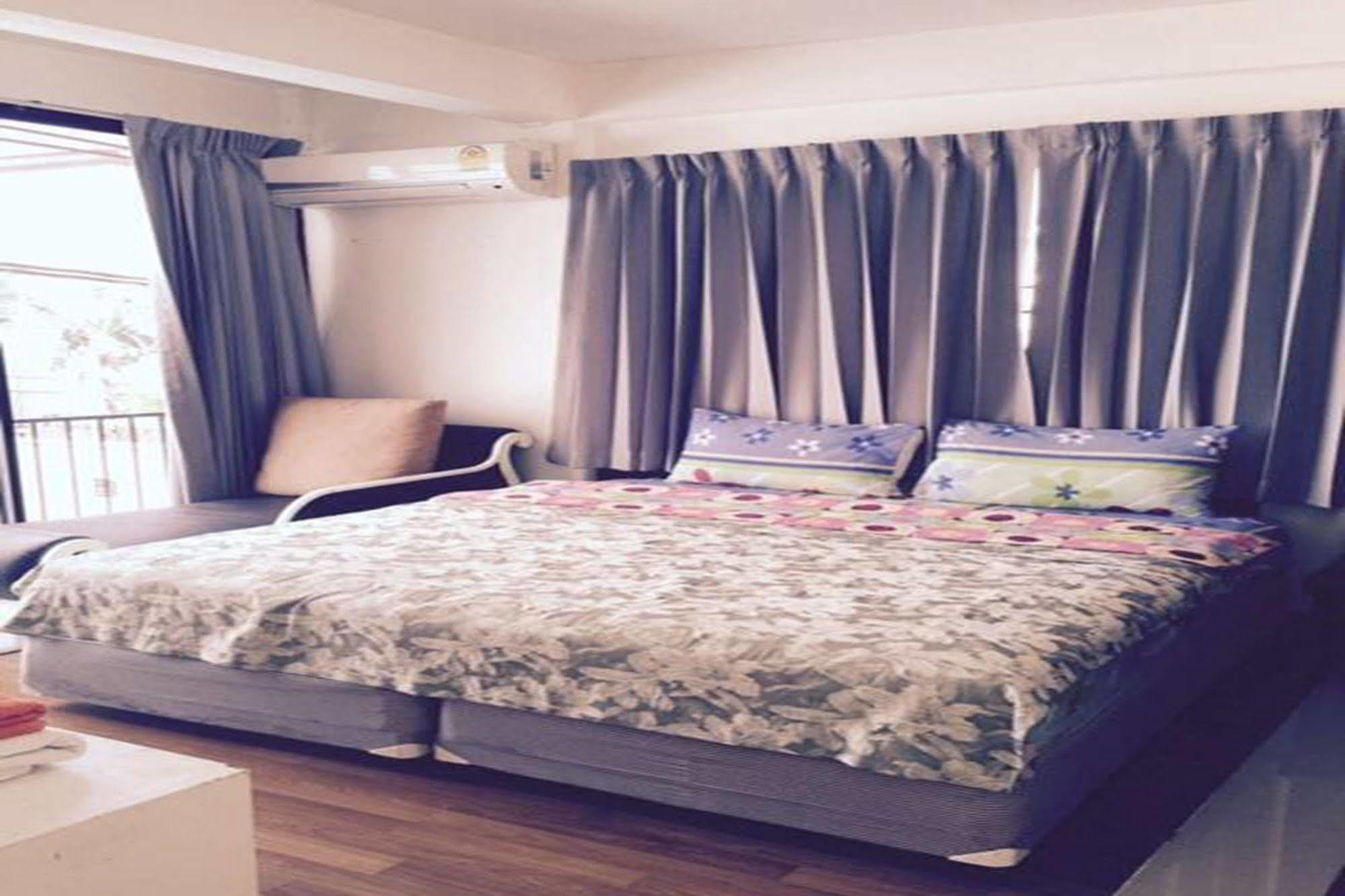 Nine Place Sukhumvit 40 Bangkok Bagian luar foto